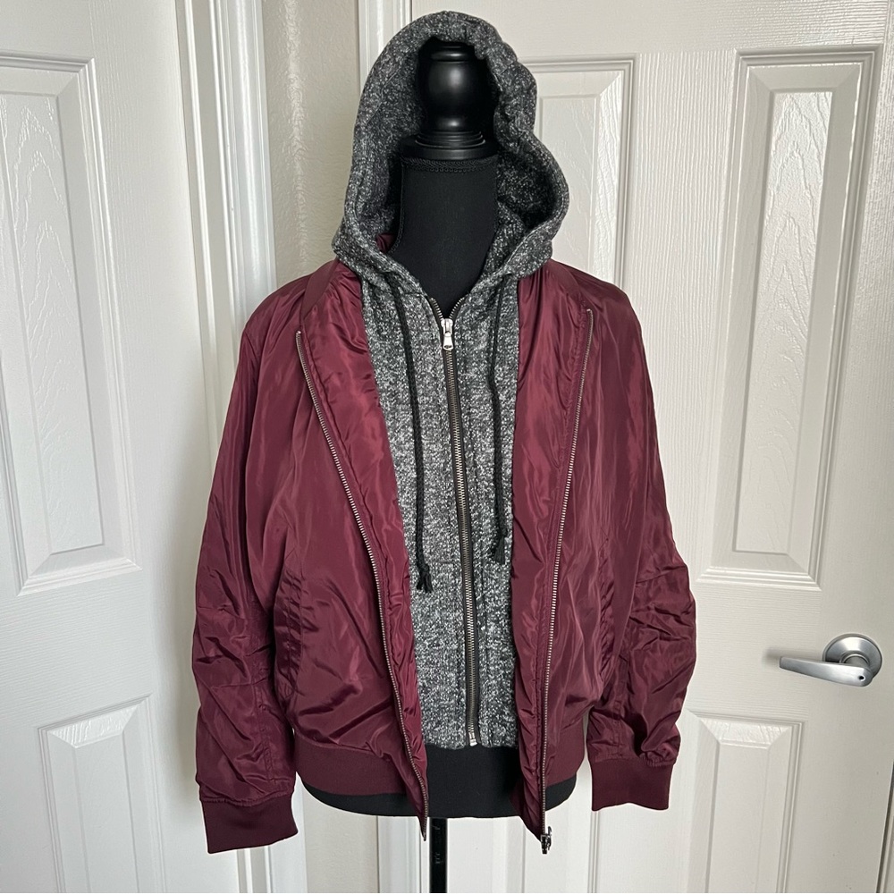 Juniors Maroon & Grey Zippered Hoodie Jacket Size Large